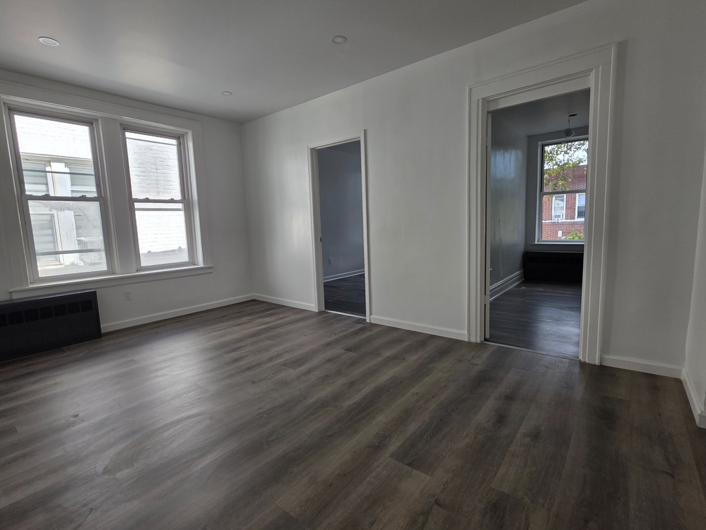 2226 63rd Street - Photo 2