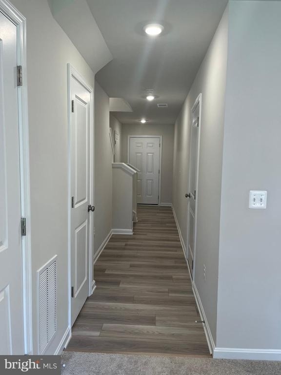 390 Seeback Drive - Photo 8