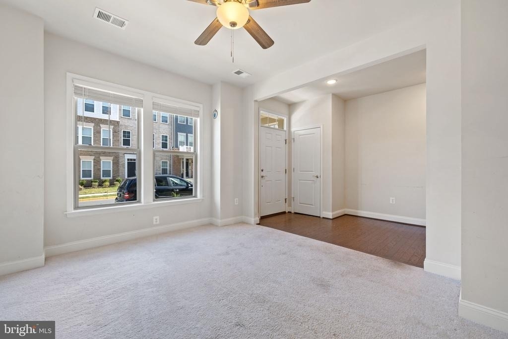 1953 Greenbriar Hall Road - Photo 5