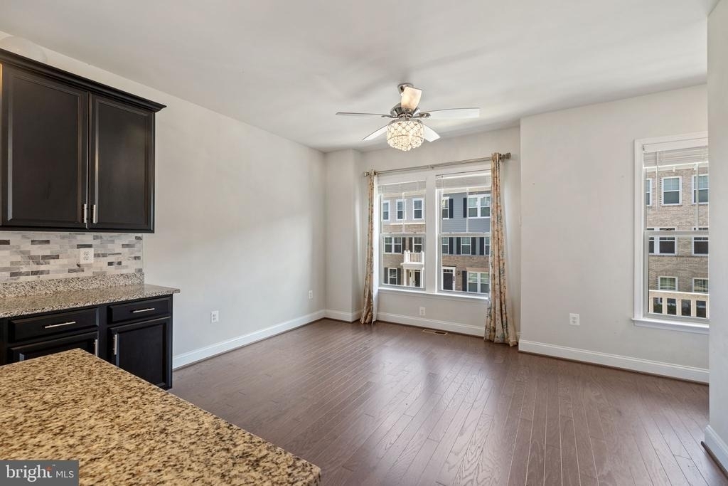 1953 Greenbriar Hall Road - Photo 11