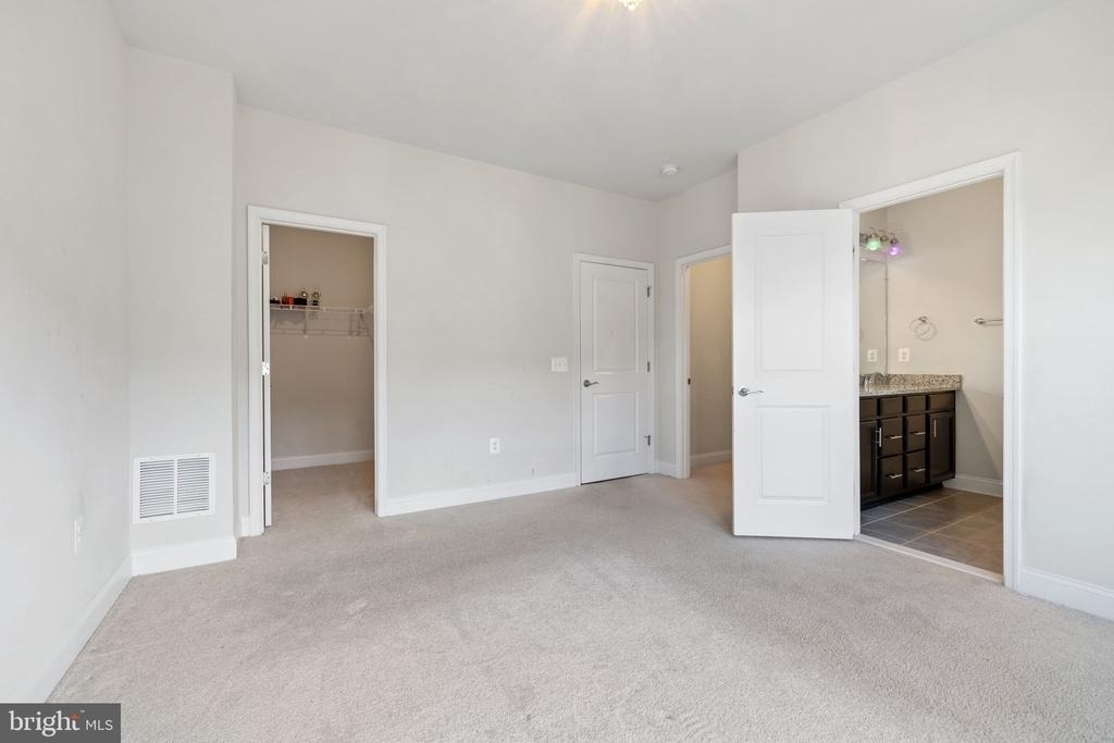 1953 Greenbriar Hall Road - Photo 15