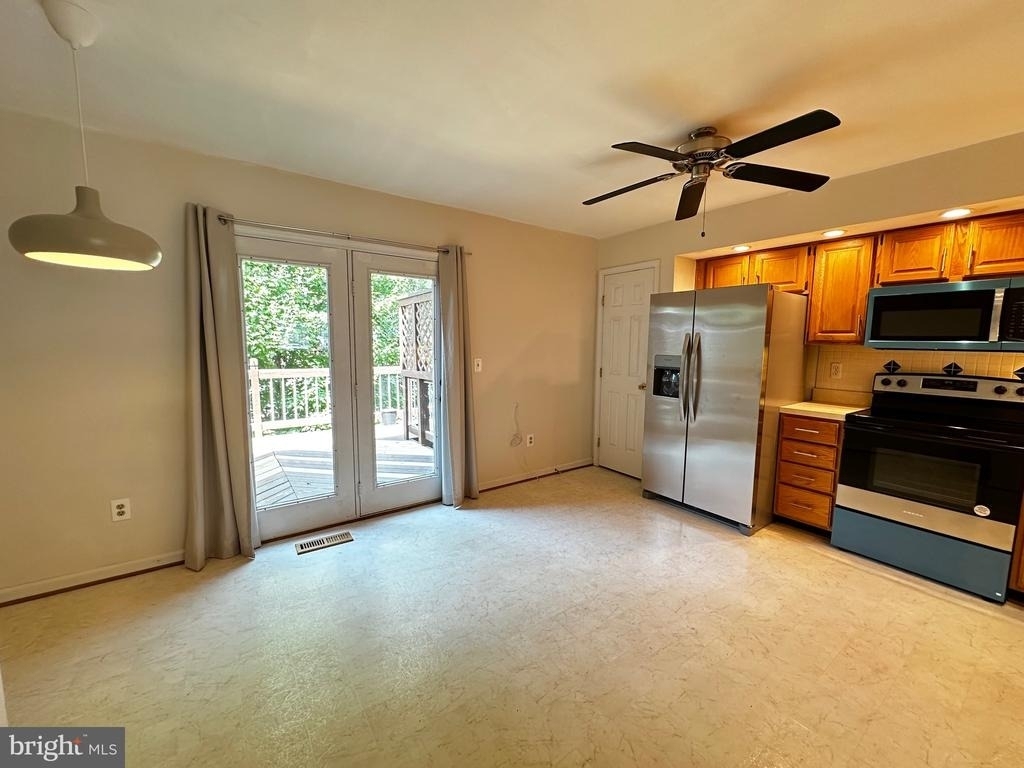 9799 Mock Orange Court - Photo 6