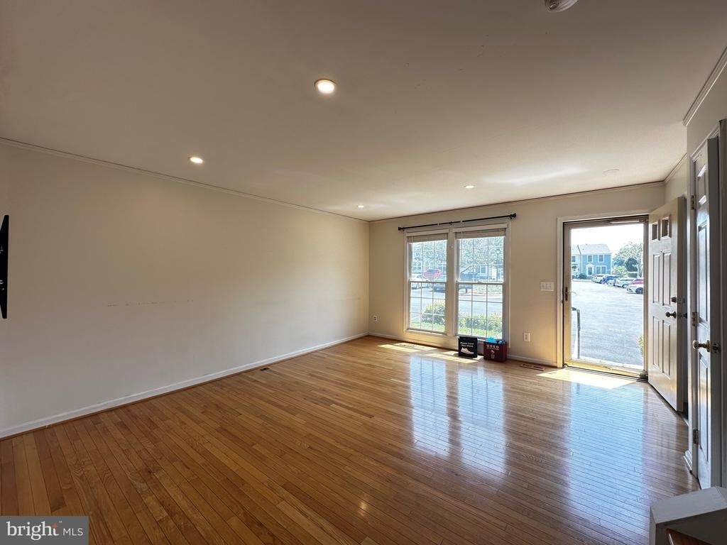 9799 Mock Orange Court - Photo 4