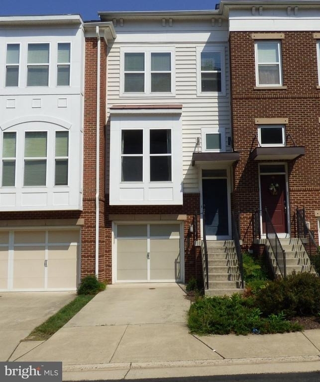 42638 New Dawn Terrace - Photo 0