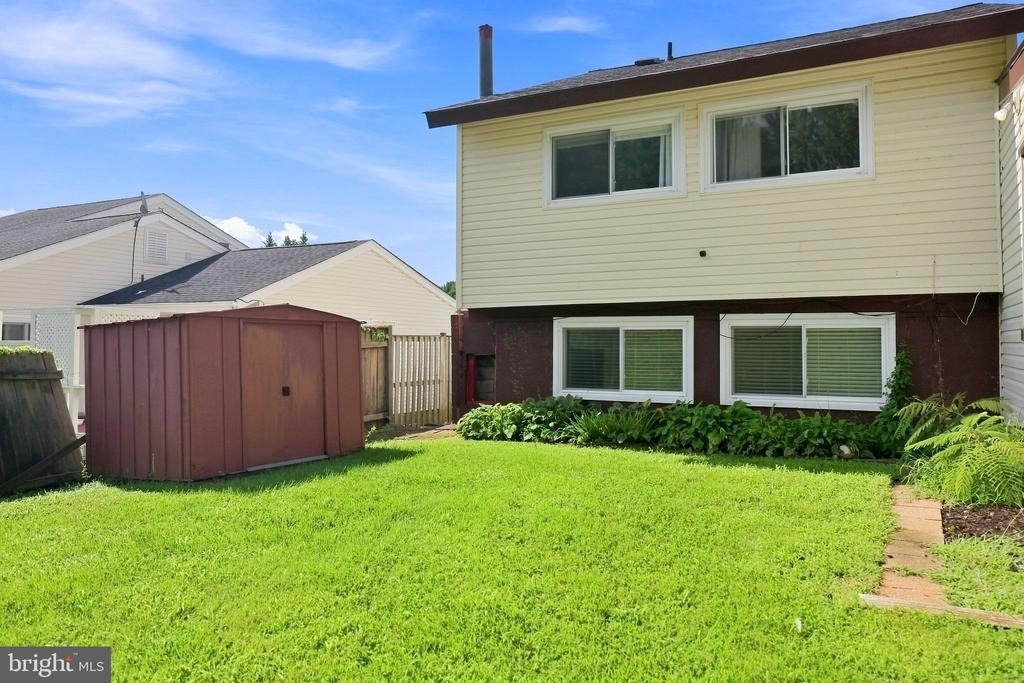 109 Biscayne Court - Photo 4