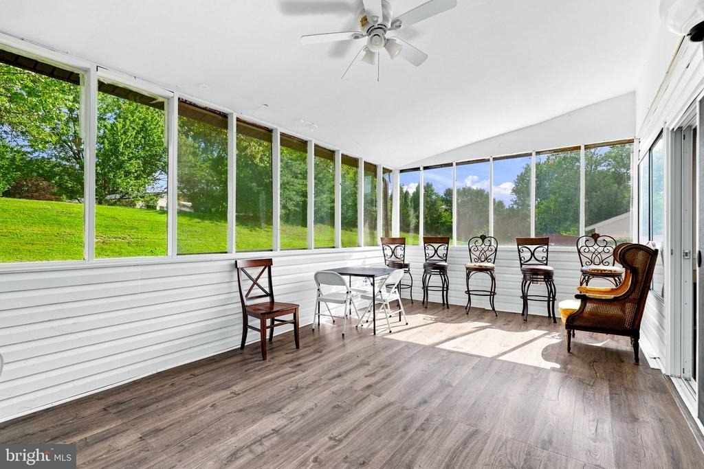 109 Biscayne Court - Photo 8