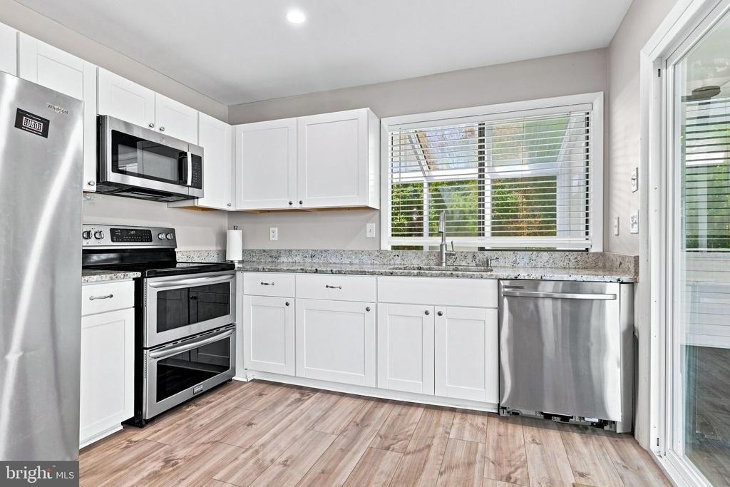 109 Biscayne Court - Photo 48