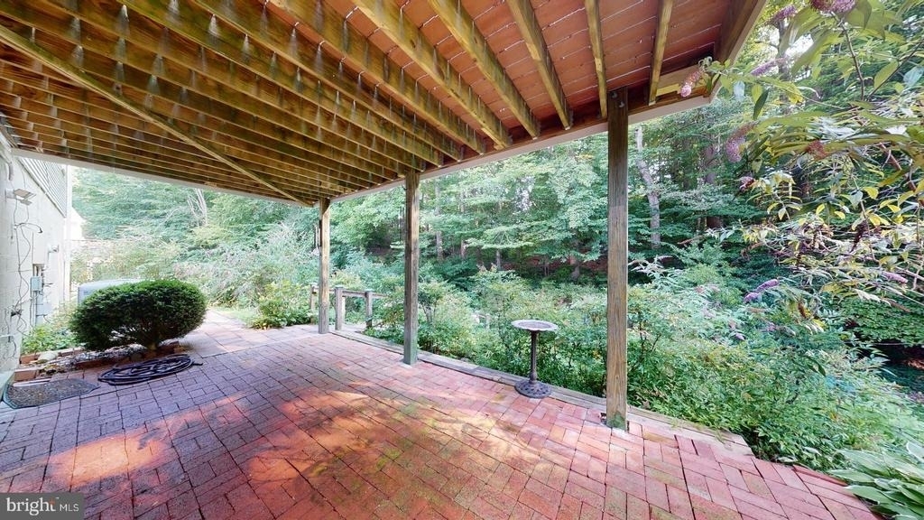 7628 Chancellor Way - Photo 28