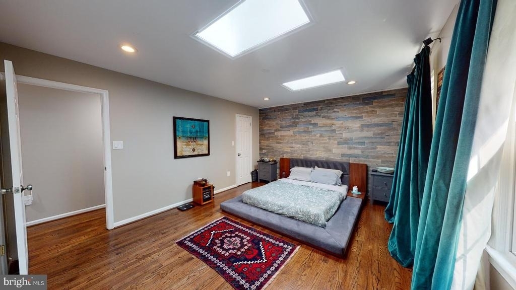 7628 Chancellor Way - Photo 12