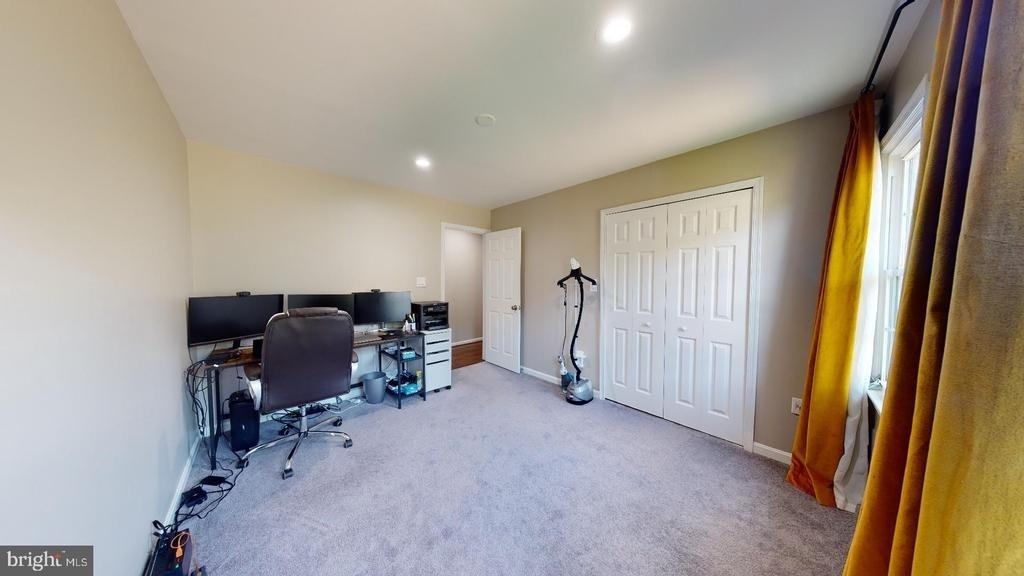 7628 Chancellor Way - Photo 15
