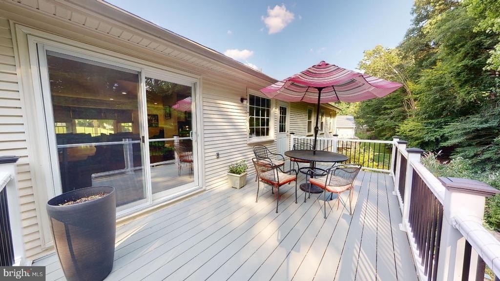 7628 Chancellor Way - Photo 23
