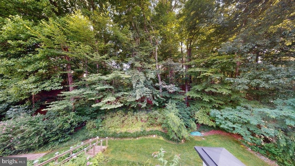 7628 Chancellor Way - Photo 24