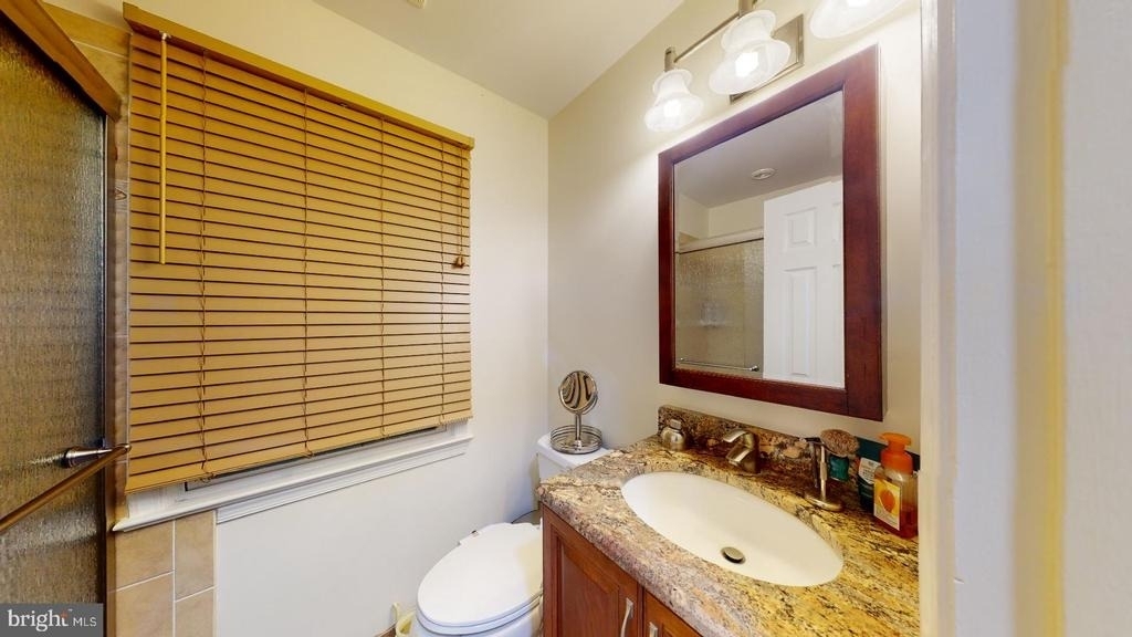 7628 Chancellor Way - Photo 22