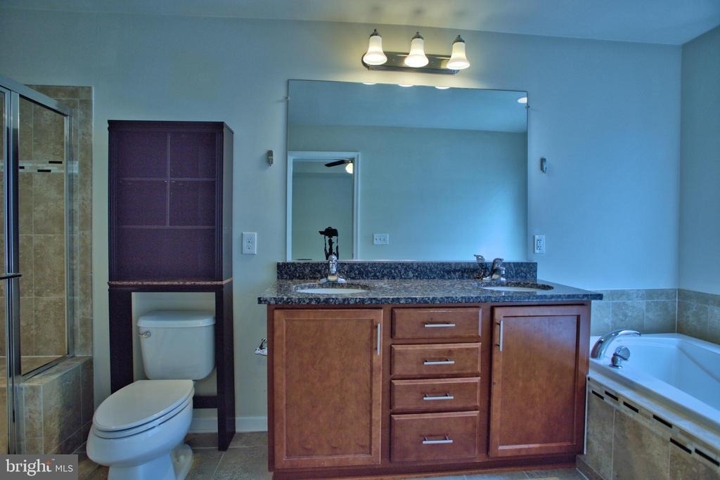 9612 Stockwell Lane - Photo 16