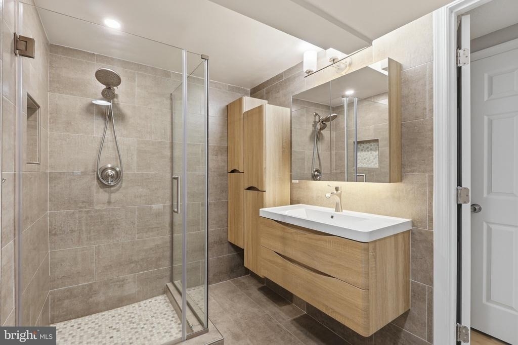 11092 Saffold Way - Photo 28