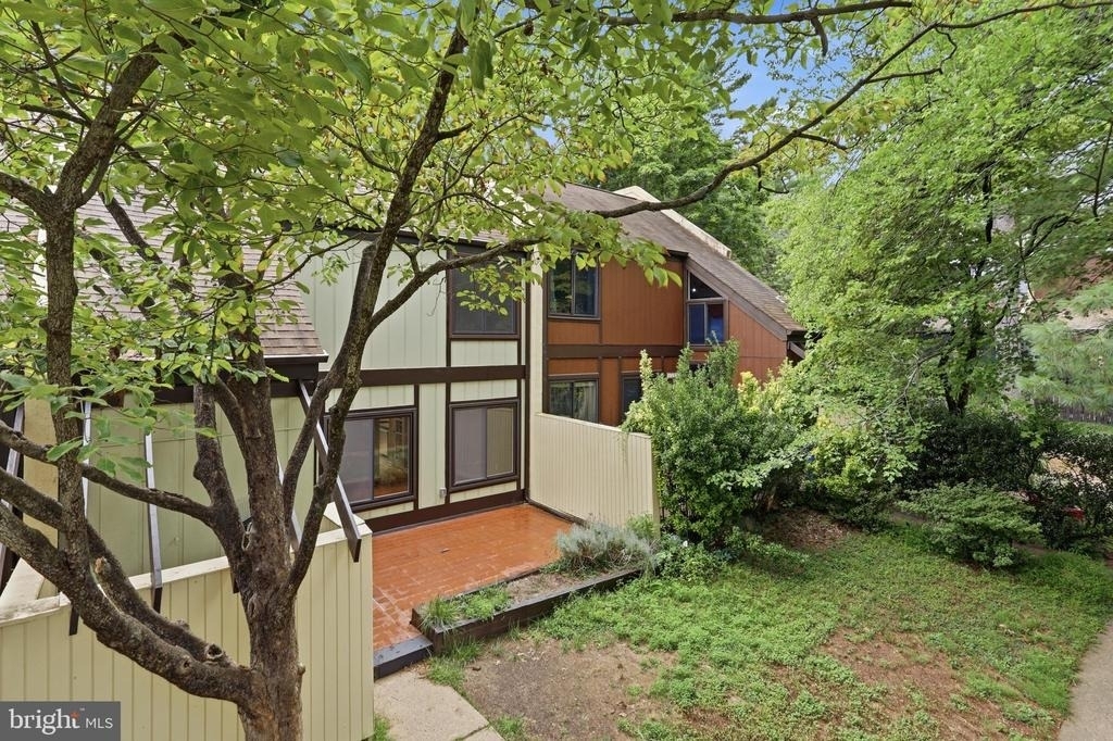 11092 Saffold Way - Photo 3