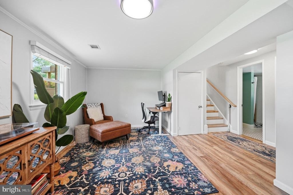 6426 Carriage Drive - Photo 8