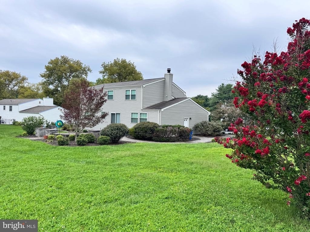 3001 Gatepost Lane - Photo 2