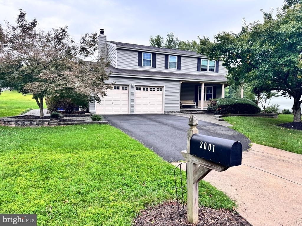 3001 Gatepost Lane - Photo 0