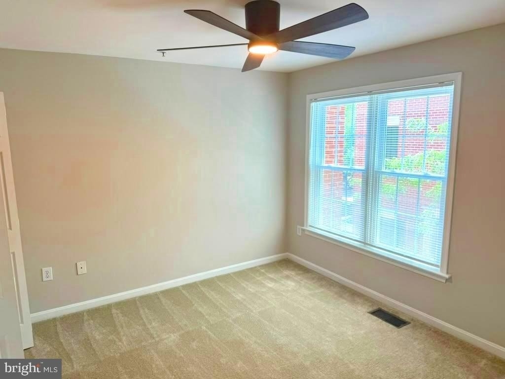 1166 N Vernon Street - Photo 21
