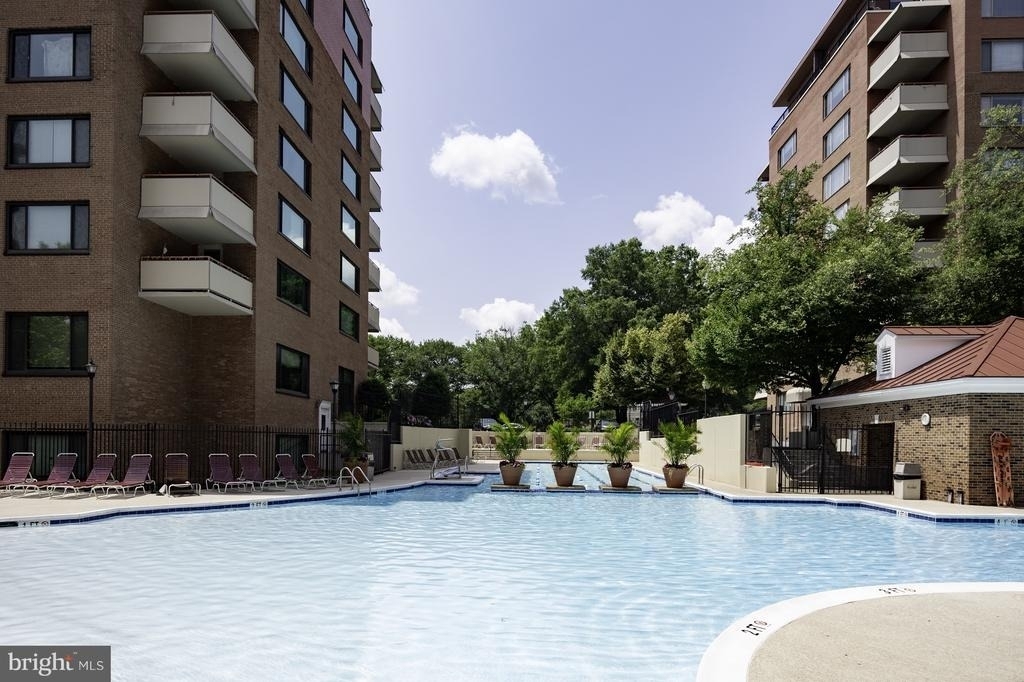 1021 Arlington Boulevard - Photo 58