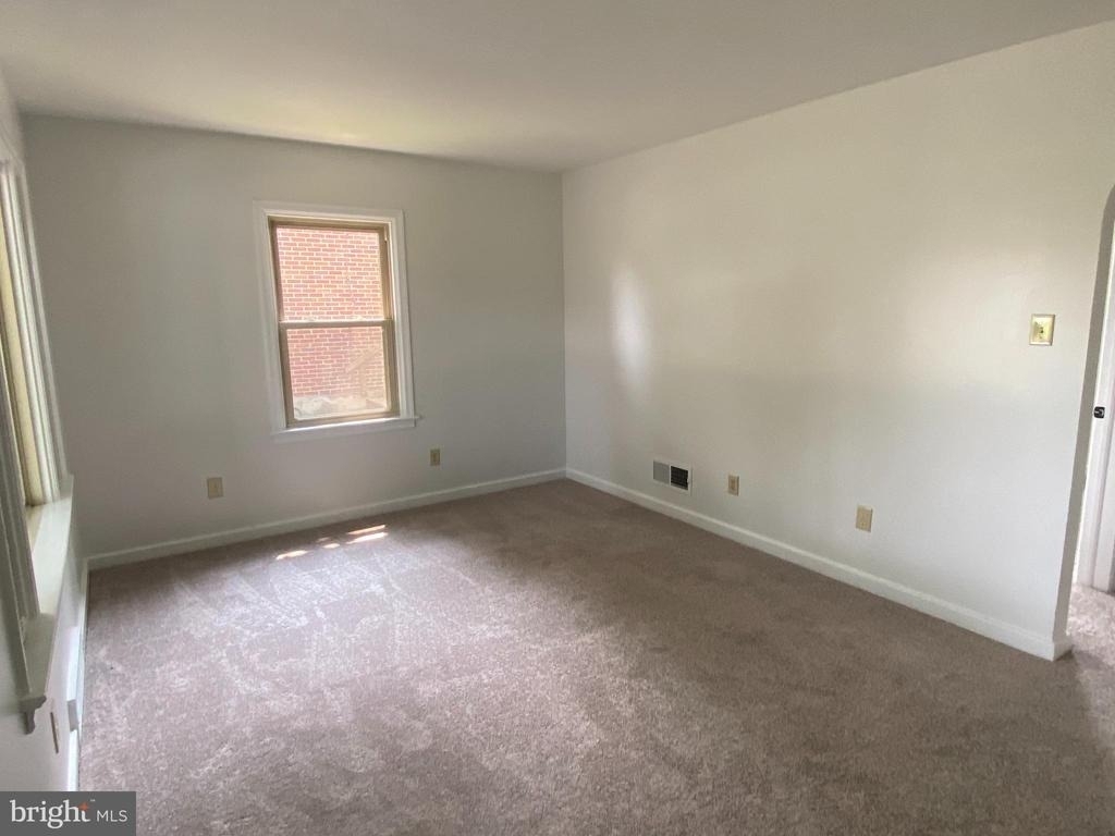 302 Pinehurst Road - Photo 1