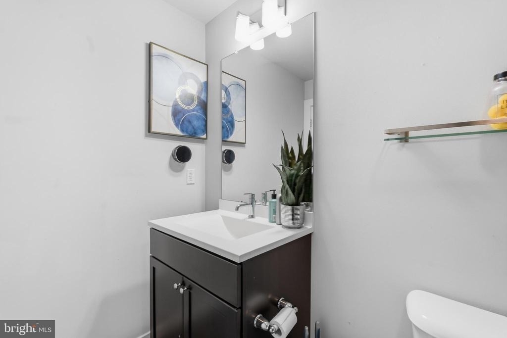 1608 Ridge Avenue - Photo 12
