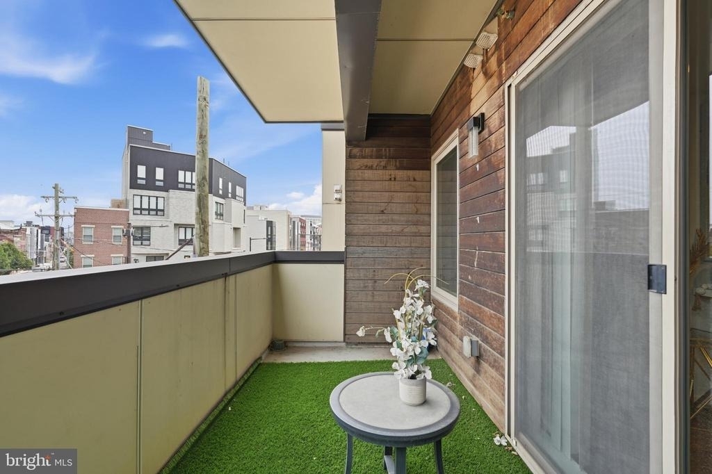 1608 Ridge Avenue - Photo 18