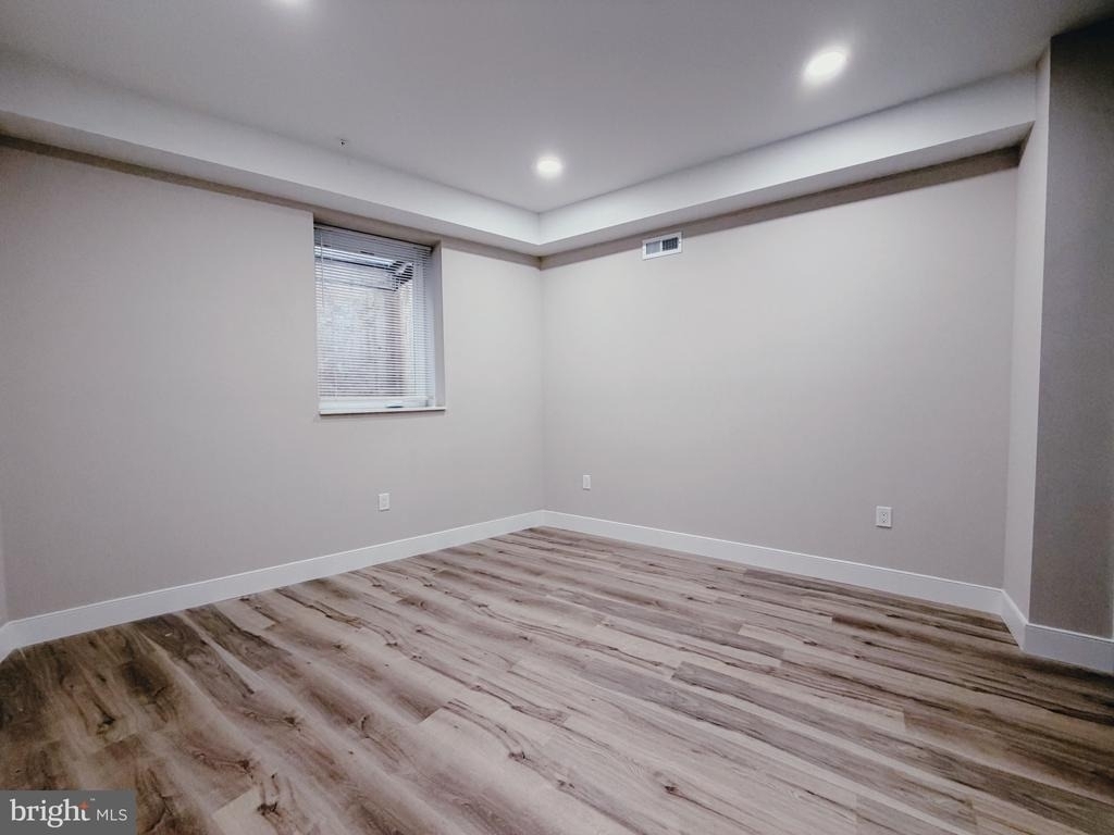 2720 W Thompson Street - Photo 8