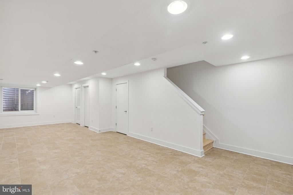 1130 N Front Street - Photo 36