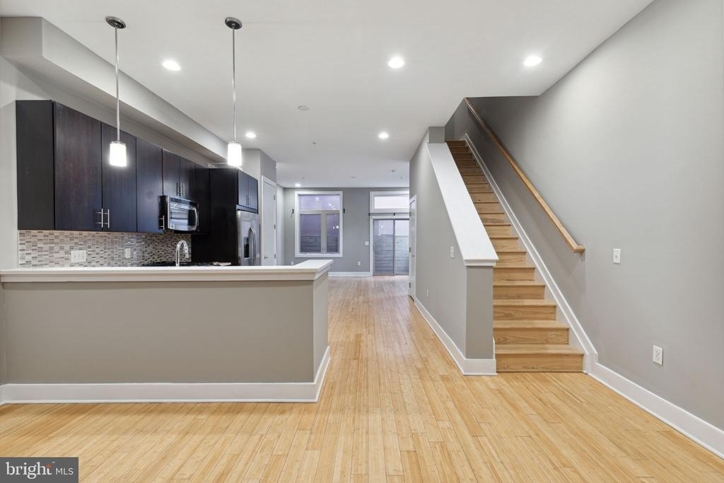 1130 N Front Street - Photo 1
