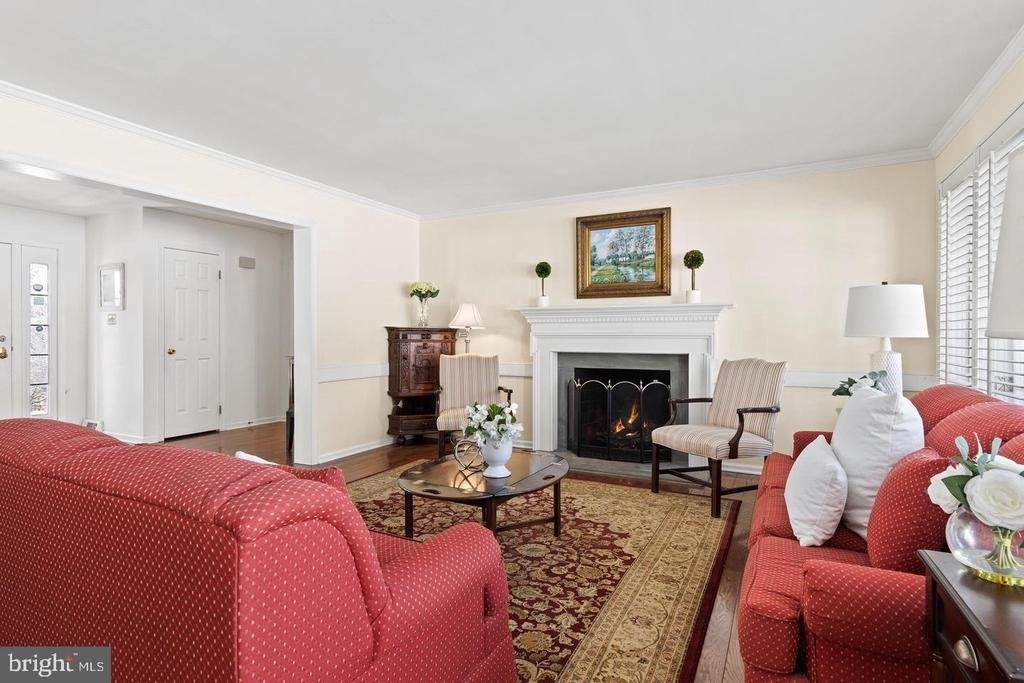 684 Wetherby Lane - Photo 6