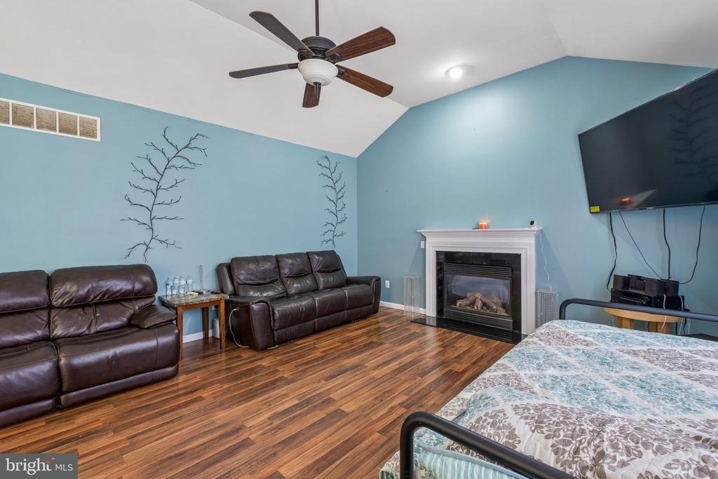 211 Tollgate Road - Photo 19