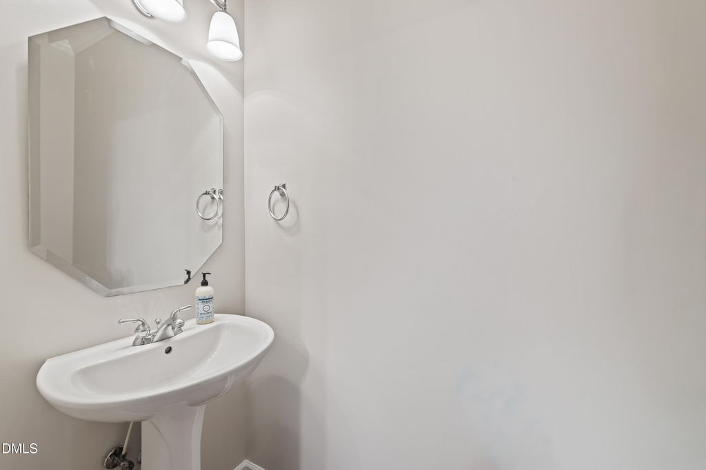 3645 Edgemont Drive - Photo 9