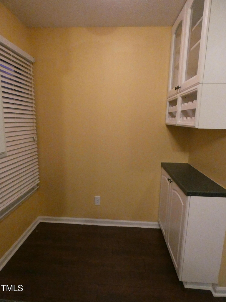 3605 Pine Knoll Drive - Photo 11