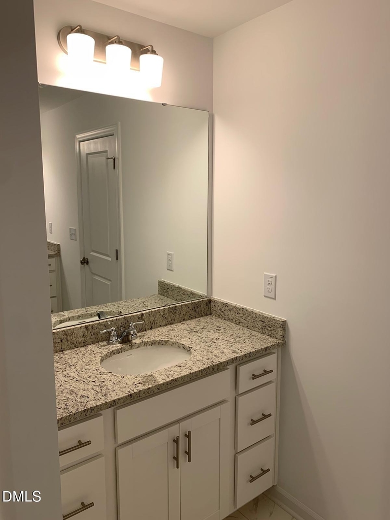 232 Hank Way - Photo 17