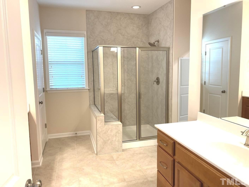 1148 Premier Key Drive - Photo 16