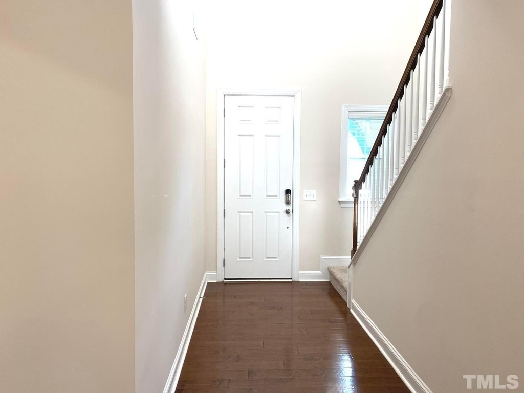 1148 Premier Key Drive - Photo 2