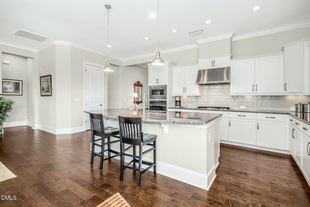 485 Wildwind Drive - Photo 3