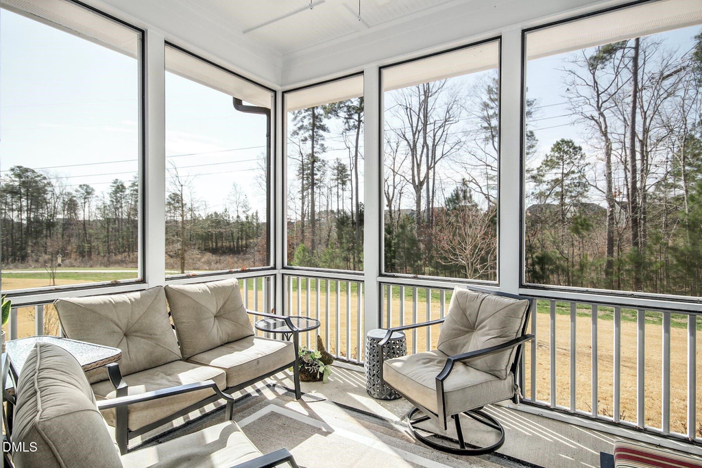 485 Wildwind Drive - Photo 17