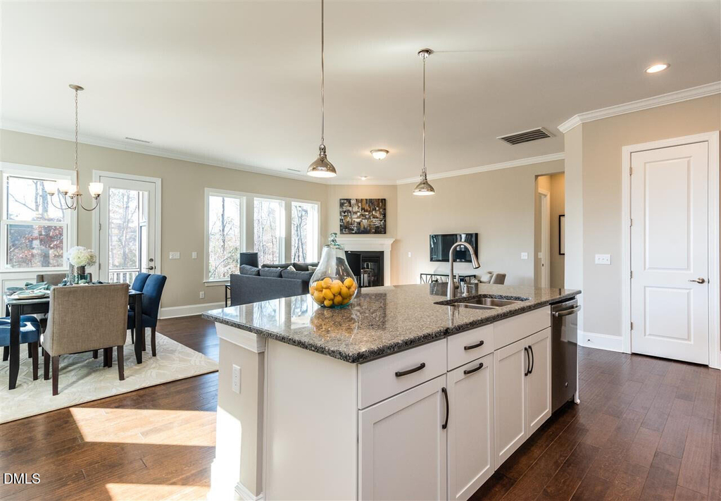 485 Wildwind Drive - Photo 5