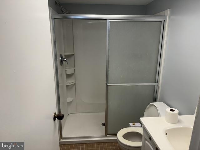 213 Uxbridge - Photo 7
