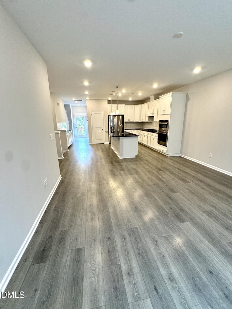 1080 Manorhaven - Photo 9