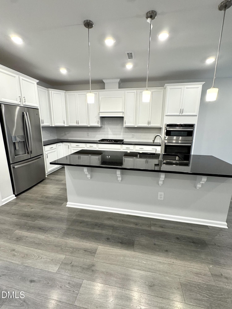 1080 Manorhaven - Photo 14
