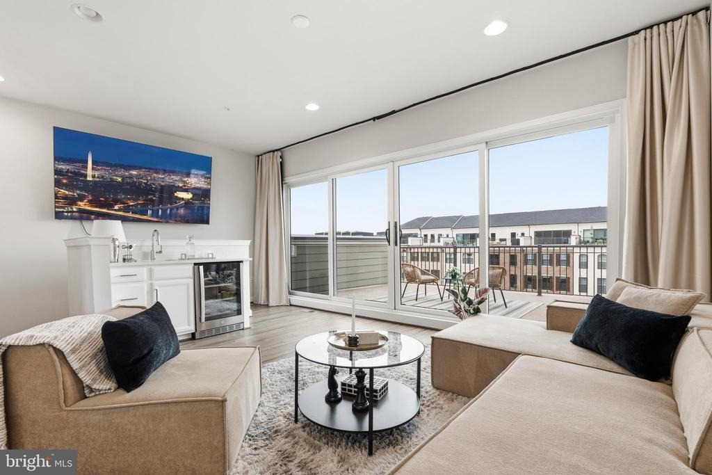 617 Leigh Way - Photo 45