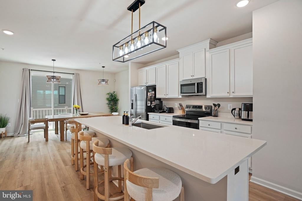 3443 Carnaby Street - Photo 10