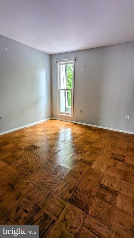 11124 Oak Leaf Drive - Photo 10