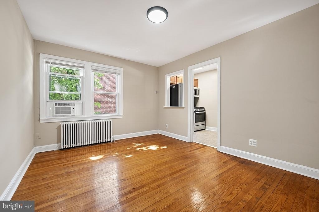 8507 Flower Avenue - Photo 8