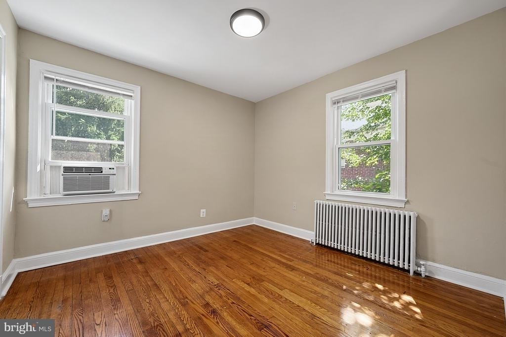 8507 Flower Avenue - Photo 17