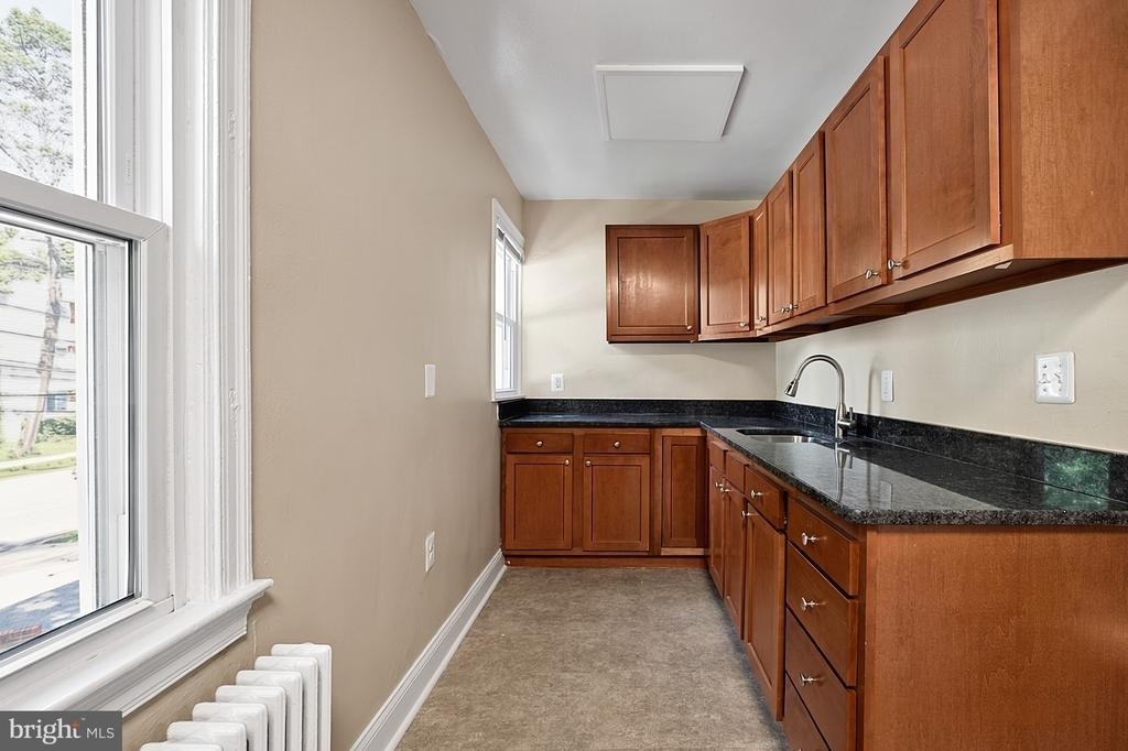8507 Flower Avenue - Photo 14